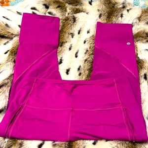 LULULEMON capris